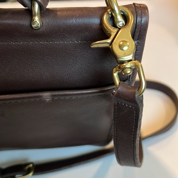 Coach - vintage WILLIS leather crossbody, dark mahogany - Picture 12 of 15